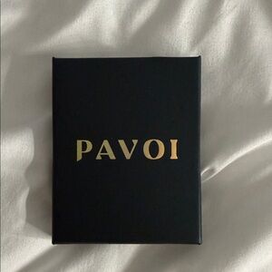 PAVOI Black and Gold Box